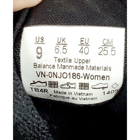 Vans Womens Size 9 Casual Sneakers Skateboarding Shoes Black Canvas Low Top EUC - Picture 7 of 7